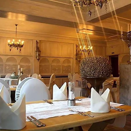 Hotel Backenkoehler 3*