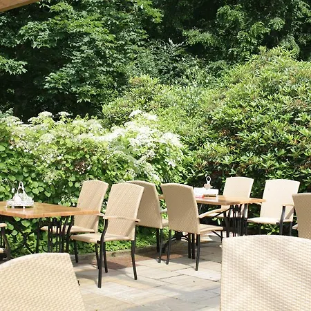 فندق Backenkoehler غانديركيسي